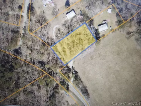 8122 Diascund Rd, Lanexa, VA 23089