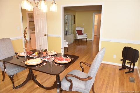 24 Ambassador Dr, Hampton, VA 23666 photo 12