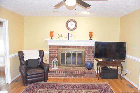 24 Ambassador Dr, Hampton, VA 23666 photo 15