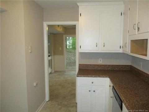 53 Summer E, Williamsburg, VA 23188 photo 8