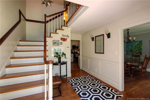 297 E Queens Dr, Williamsburg, VA 23185 photo 2
