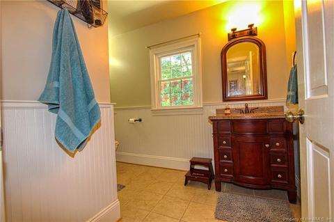 297 E Queens Dr, Williamsburg, VA 23185 photo 25