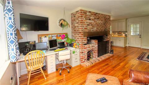297 E Queens Dr, Williamsburg, VA 23185 photo 12