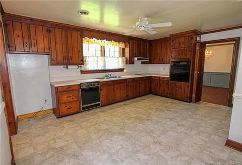 107 Stonehurst Rd, Hampton, VA 23669 photo 6