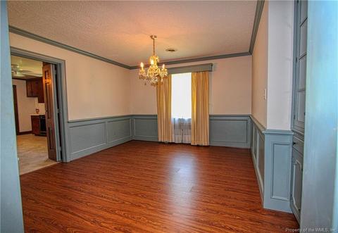 107 Stonehurst Rd, Hampton, VA 23669 photo 3