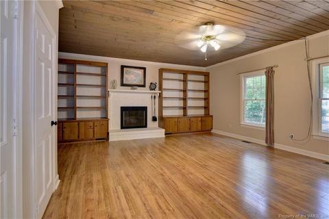 4550 Bufflehead Dr, Gloucester, VA 23061 photo 14