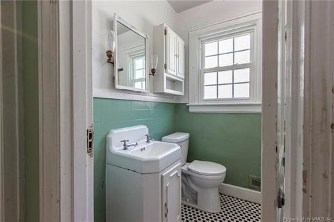 308 Cherokee Rd, Hampton, VA 23661 photo 16