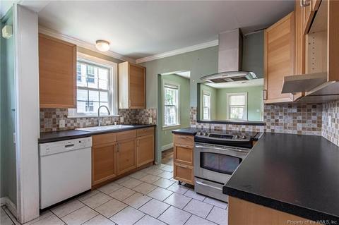 308 Cherokee Rd, Hampton, VA 23661 photo 8