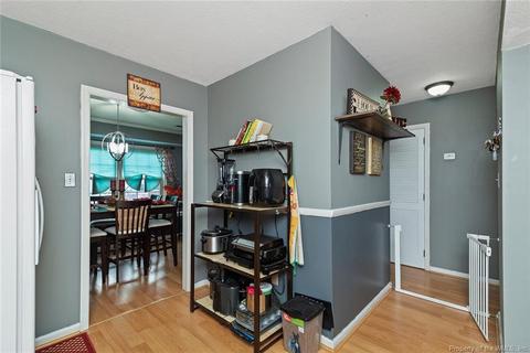 115 Parkway Dr, Hampton, VA 23669 photo 9