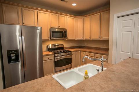 400 Suri Dr, Williamsburg, VA 23185 photo 17