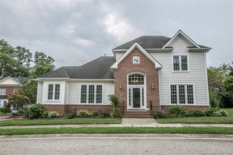 400 Suri Dr, Williamsburg, VA 23185 photo 2
