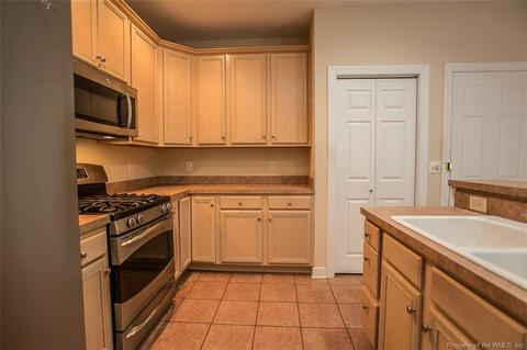 400 Suri Dr, Williamsburg, VA 23185 photo 19