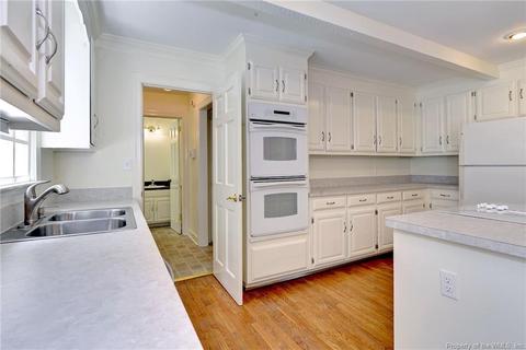 108 Sheriffs Pl, Williamsburg, VA 23185 photo 16