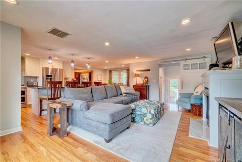 2278 Cedar Rd, Chesapeake, VA 23323 photo 4