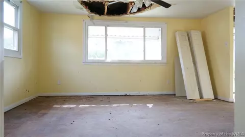 2002 Newton Rd, Hampton, VA 23663 photo 11