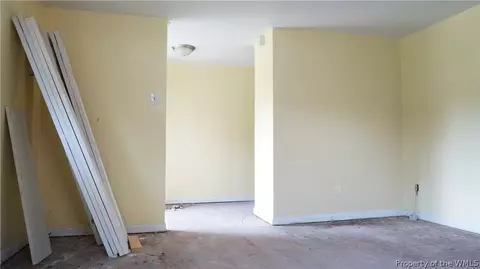2002 Newton Rd, Hampton, VA 23663 photo 8