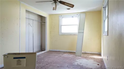 2002 Newton Rd, Hampton, VA 23663 photo 6