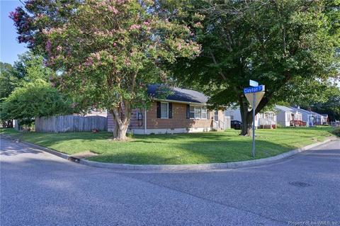 47 Laurel Dr, Hampton, VA 23669 photo 3