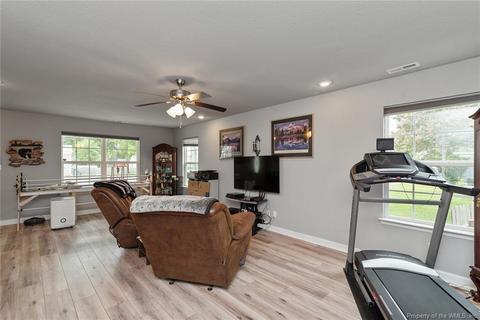 11 Bland St, Hampton, VA 23669 photo 6