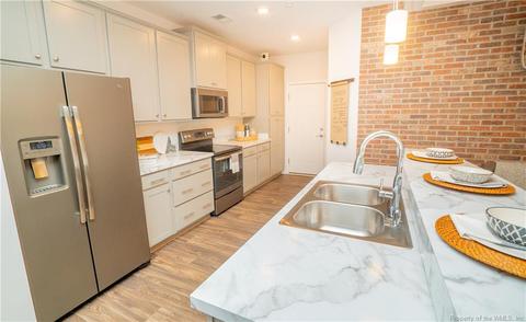 908 Celia Ct, Hampton, VA 23601 photo 8