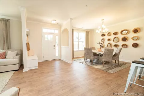 1108 Celia Ct, Hampton, VA 23601 photo 2