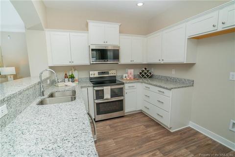 402 Fishers Ct, Hampton, VA 23666 photo 7