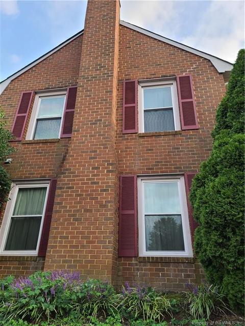 244 Loch Cir, Hampton, VA 23669 photo 4