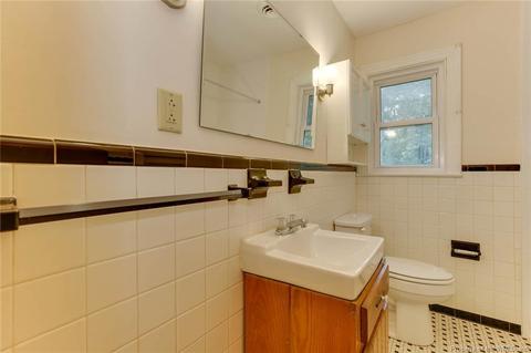 137 Saunders Rd, Hampton, VA 23666 photo 27