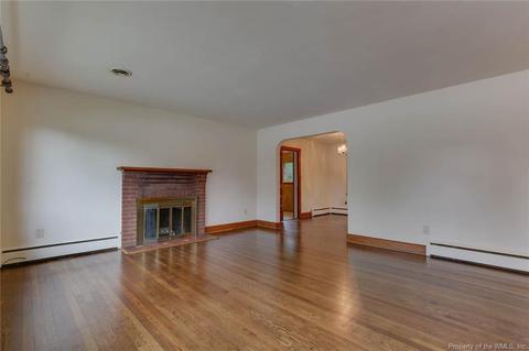 137 Saunders Rd, Hampton, VA 23666 photo 6