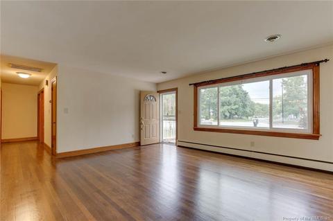 137 Saunders Rd, Hampton, VA 23666 photo 10