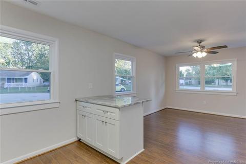 2001 Bancroft Dr, Hampton, VA 23663 photo 17