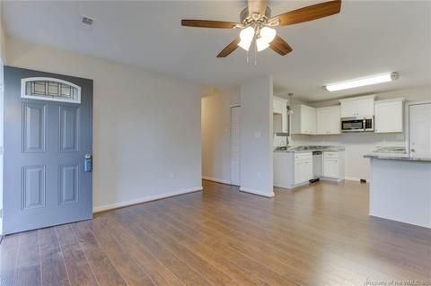 2001 Bancroft Dr, Hampton, VA 23663 photo 9