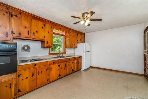 15 Briar Dr, Hampton, VA 23661 photo 10