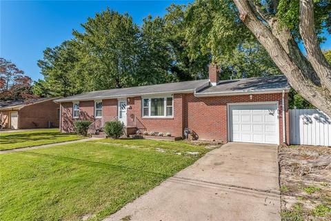 15 Briar Dr, Hampton, VA 23661 photo 3