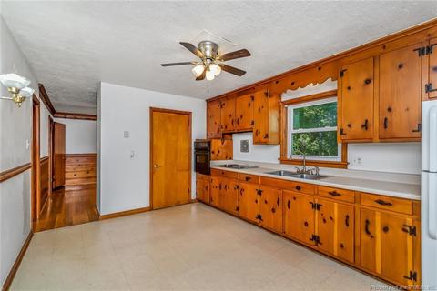 15 Briar Dr, Hampton, VA 23661 photo 11