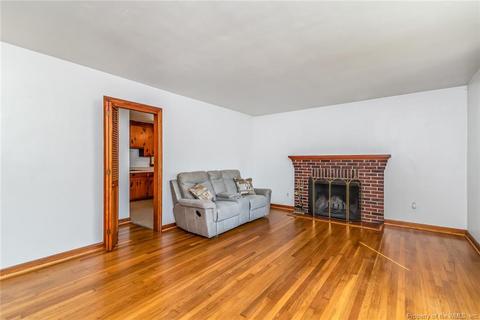 15 Briar Dr, Hampton, VA 23661 photo 7