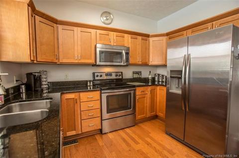 13 Ashe Meadows Dr, Hampton, VA 23664 photo 12