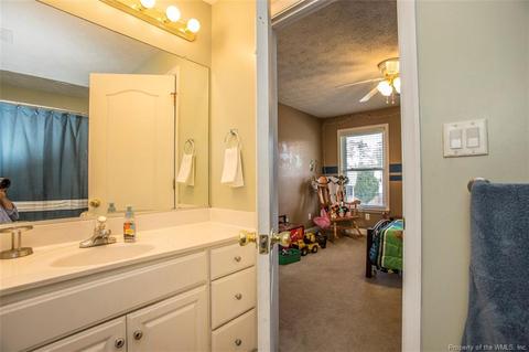 13 Ashe Meadows Dr, Hampton, VA 23664 photo 34