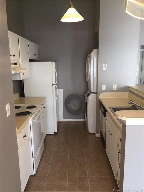64 Emeraude Plage #B, Hampton, VA 23666 photo 1