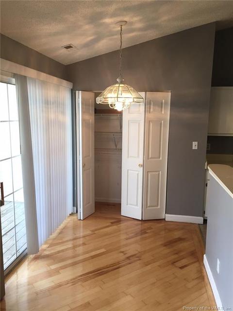 64 Emeraude Plage #B, Hampton, VA 23666 photo 2