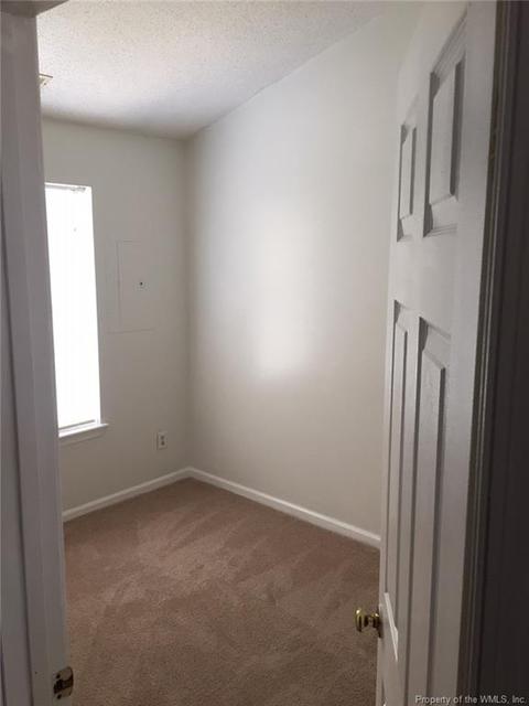 64 Emeraude Plage #B, Hampton, VA 23666 photo 6