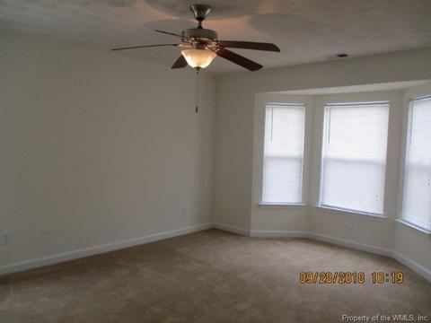 27 Rockingham Dr, Hampton, VA 23669 photo 32