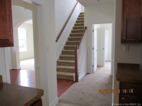 27 Rockingham Dr, Hampton, VA 23669 photo 16