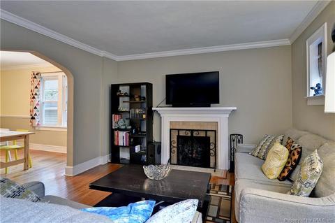 233 Hampton Roads Ave, Hampton, VA 23661 photo 10