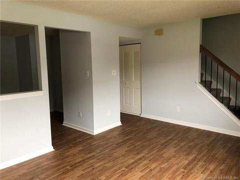 1803 Olde Buckingham Rd, Hampton, VA 23669 photo 5