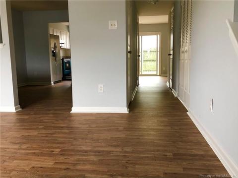 1803 Olde Buckingham Rd, Hampton, VA 23669 photo 4