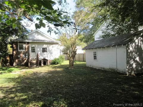 217 Apple Ave, Hampton, VA 23661 photo 2