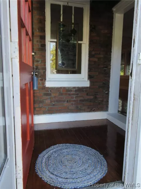 217 Apple Ave, Hampton, VA 23661 photo 4