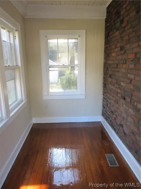 217 Apple Ave, Hampton, VA 23661 photo 8