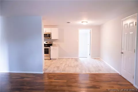 2003 Scollin Cir, Hampton, VA 23663 photo 12